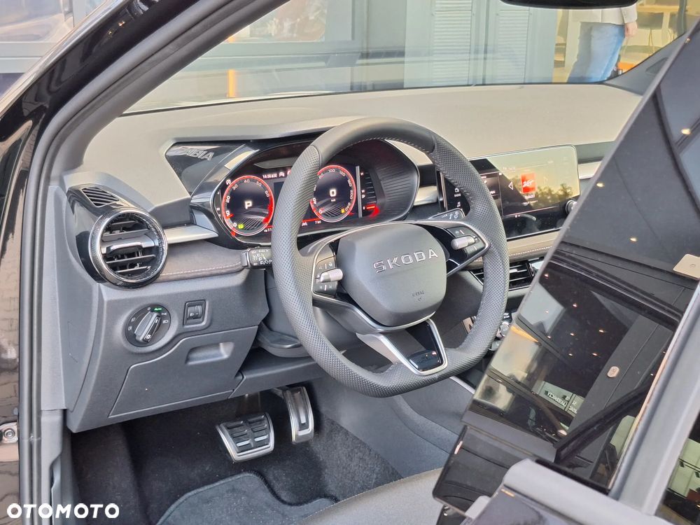Skoda Fabia 1.0 TSI Monte Carlo - 13