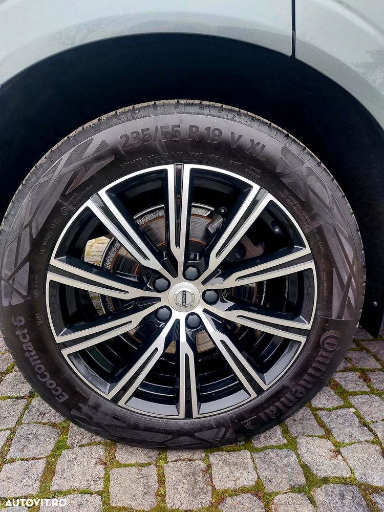 Volvo XC 60 B5 D AWD Geartronic Inscription - 19