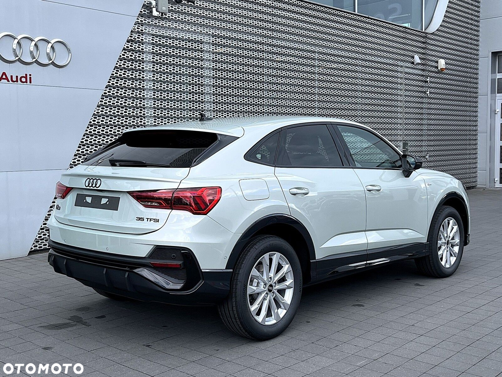 Audi Q3 Sportback - 7
