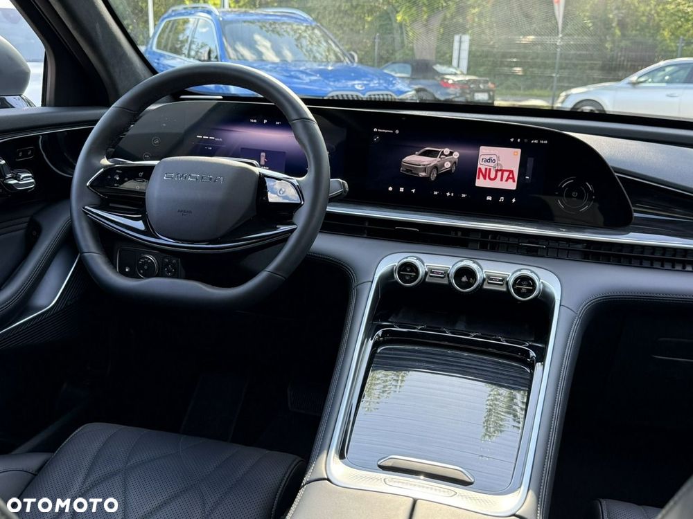 Omoda 9 1.5 Super Hybrid Exclusive AWD - 25
