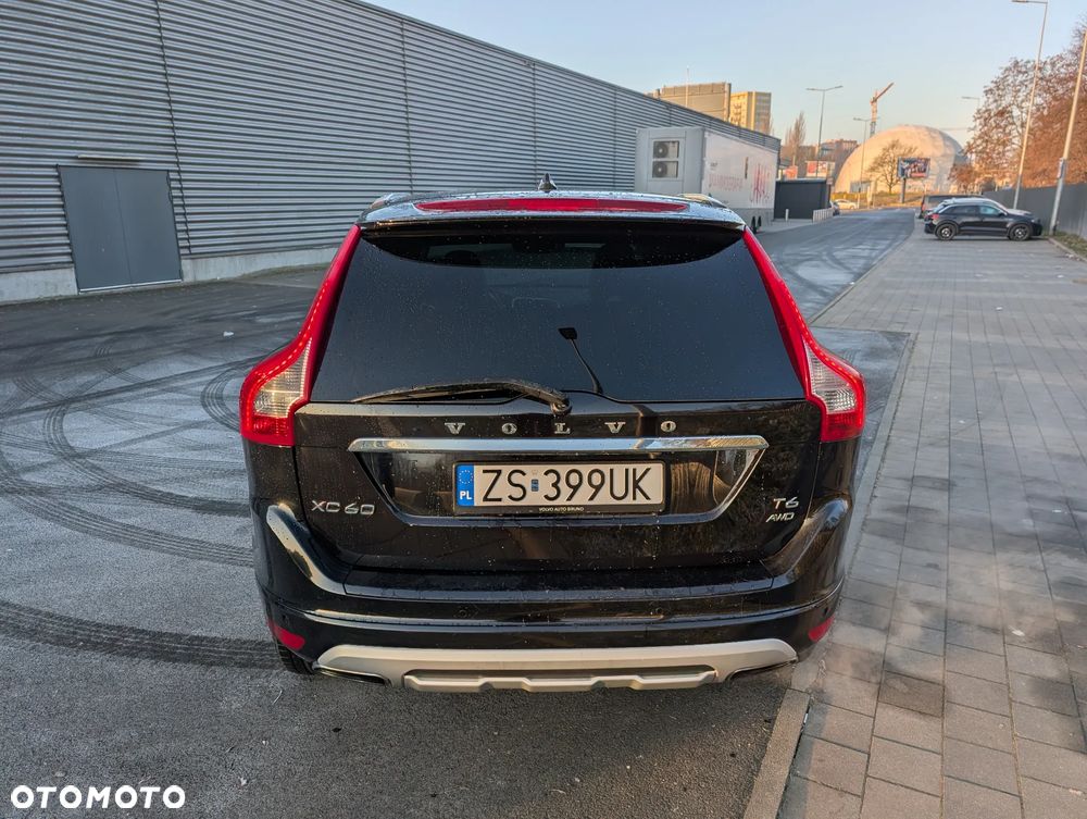Volvo XC 60 T6 AWD Geartronic Linje Inscription - 4