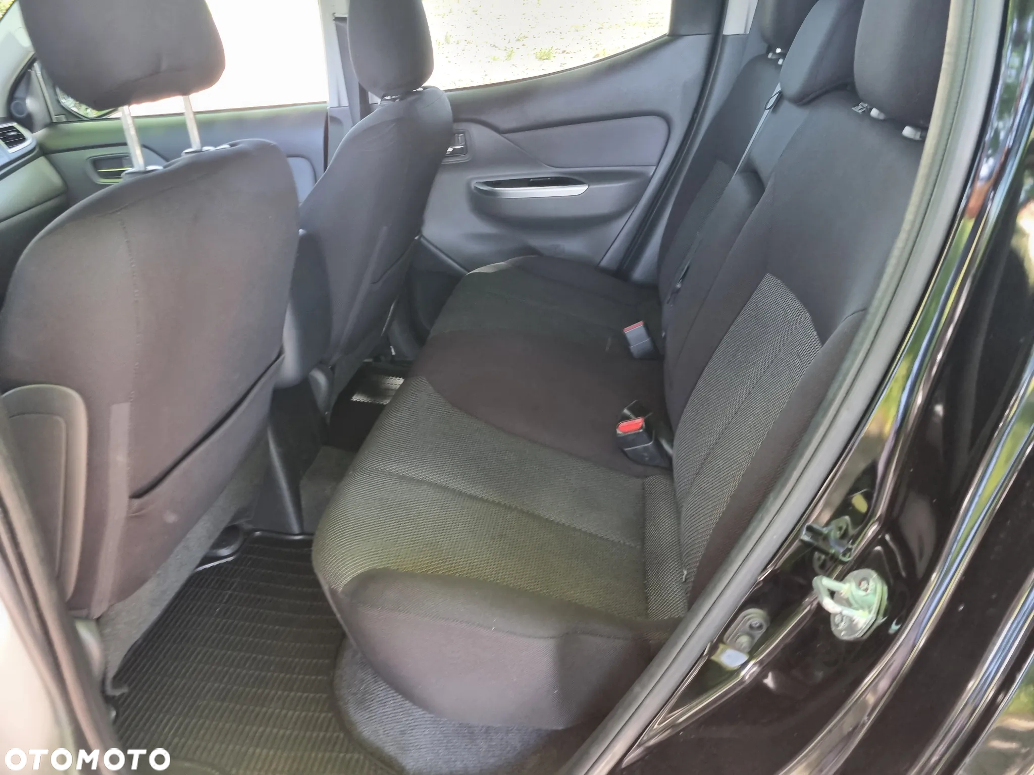 Mitsubishi L200 2.4 d DC Intense Plus EU6 - 14
