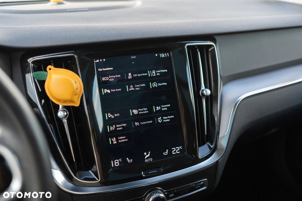 Volvo V60 D3 Momentum - 29