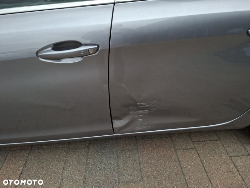 Peugeot 308 PureTech 130 GPF EAT8 Stop & Start Allure Business-Paket - 14