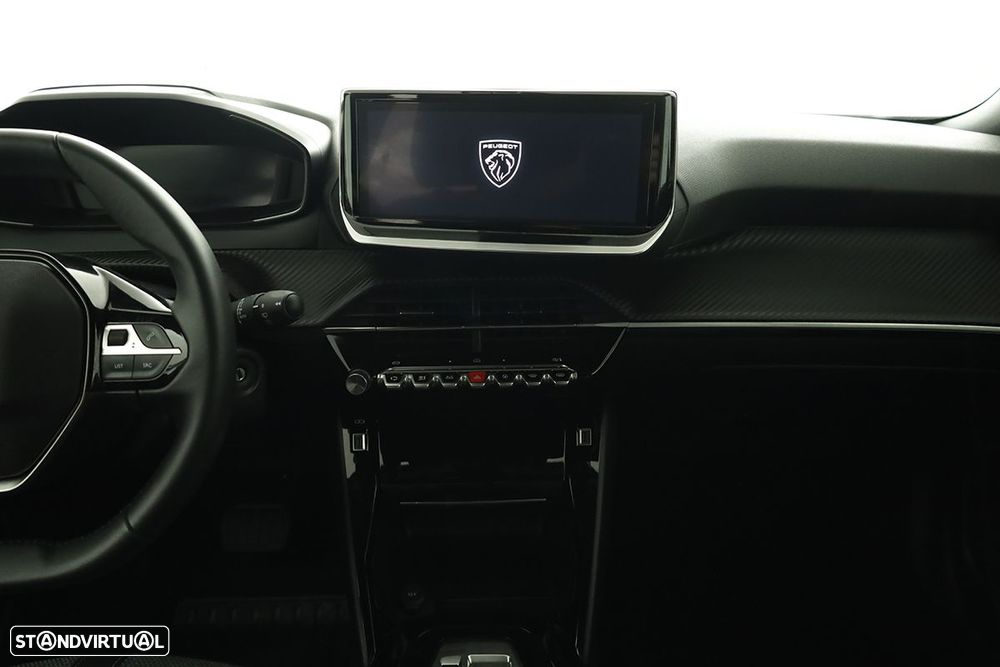 Peugeot 2008 1.2 PureTech Allure EAT8 - 9