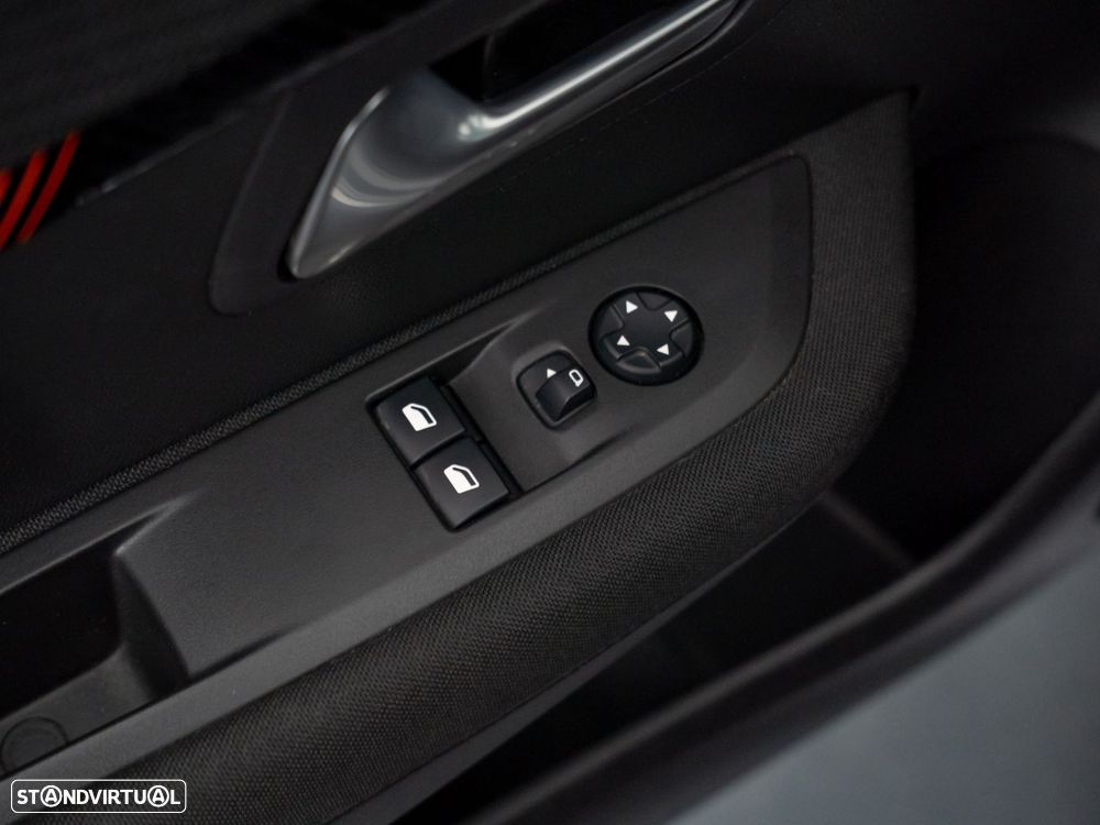 Peugeot e-208 50 kWh Active Pack - 16