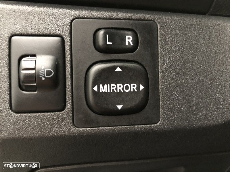 Toyota Yaris 1.0 VVT-i AC - 14