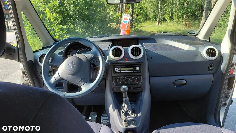 Peugeot 1007 - 16