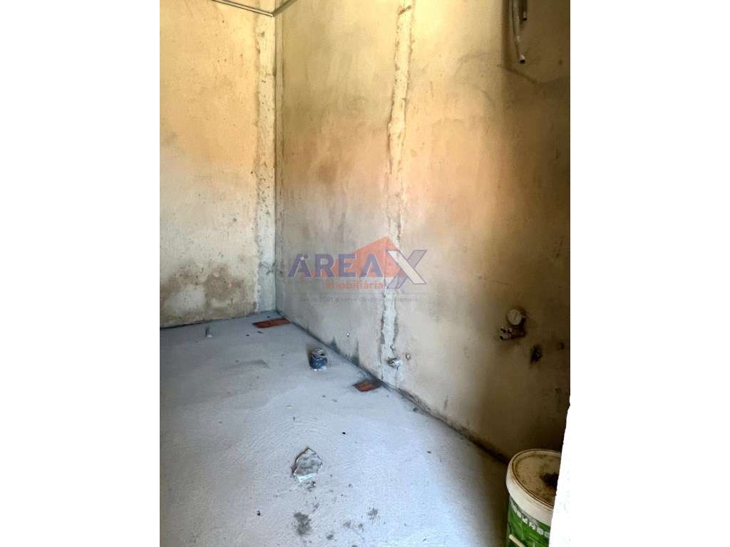 Moradia Térrea Totalmente Renovada - Oportunidade! - Grande imagem: 5/15
