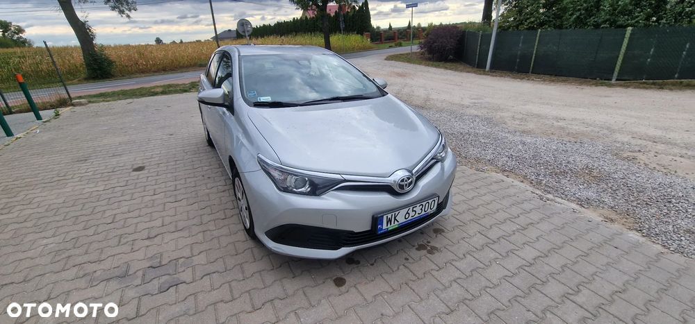 Toyota Auris 1.6 Active - 1