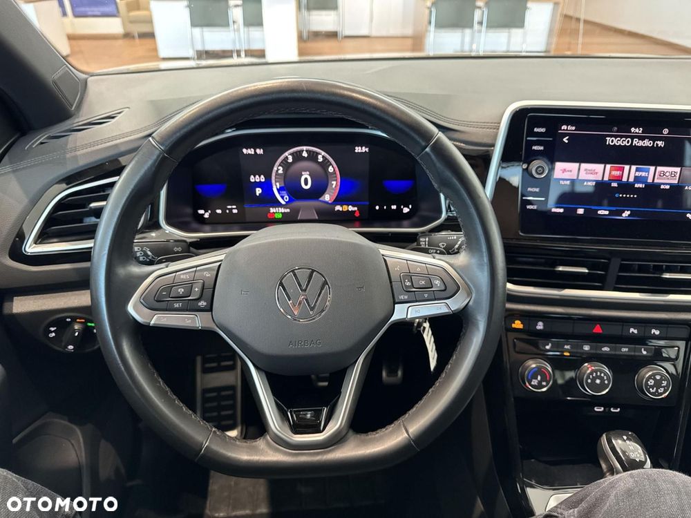 Volkswagen T-Roc - 13
