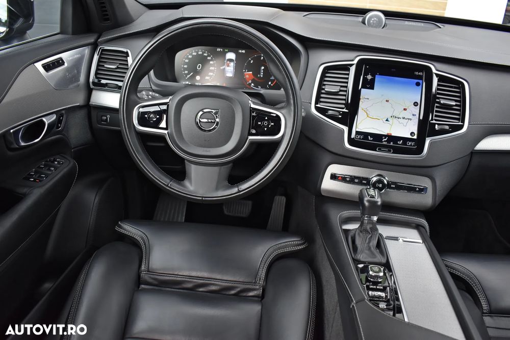 Volvo XC 90 D5 AWD Geartronic Inscription - 13