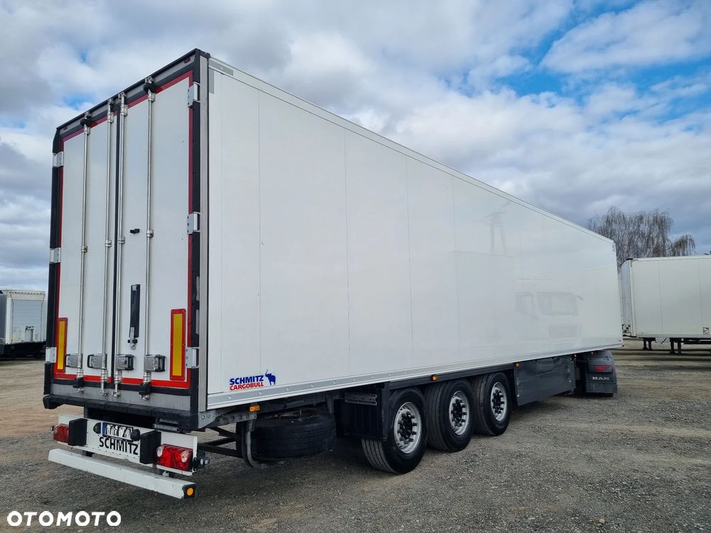 Schmitz Cargobull SKO - 7