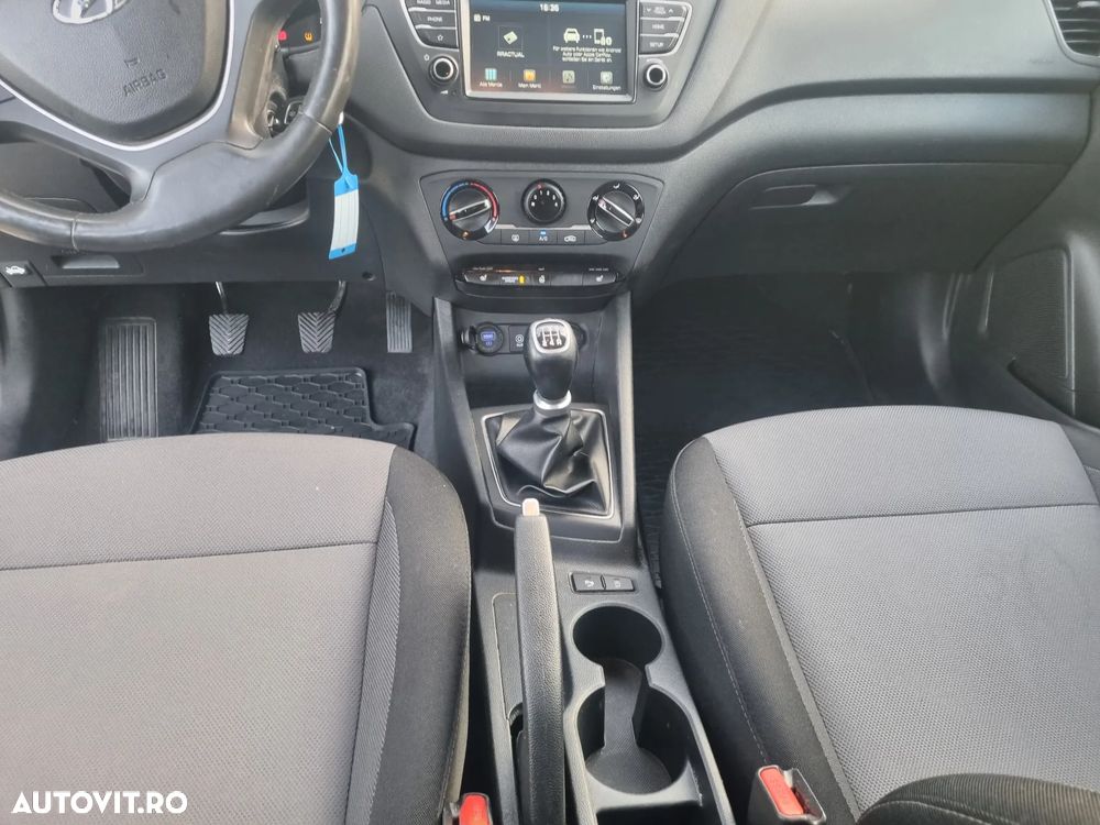 Hyundai i20 - 31