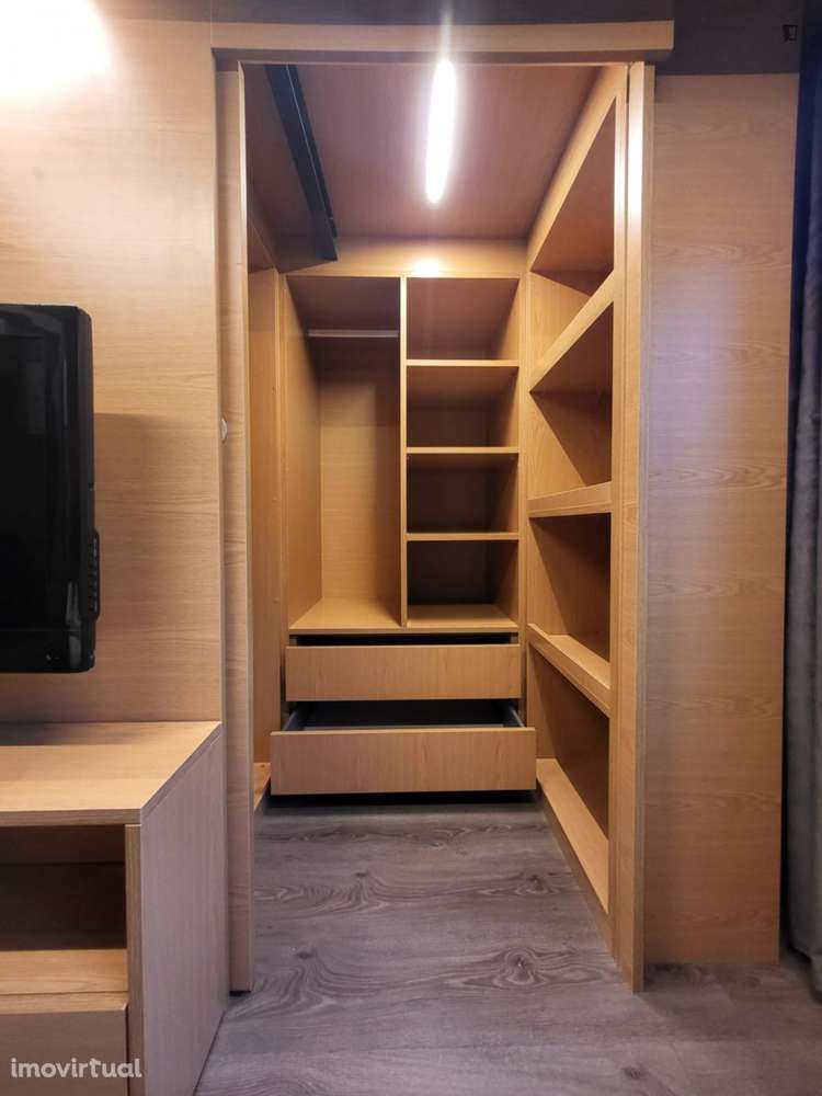 Estúdio - localizado em Amadora Lisbon - Grande imagem: 5/17