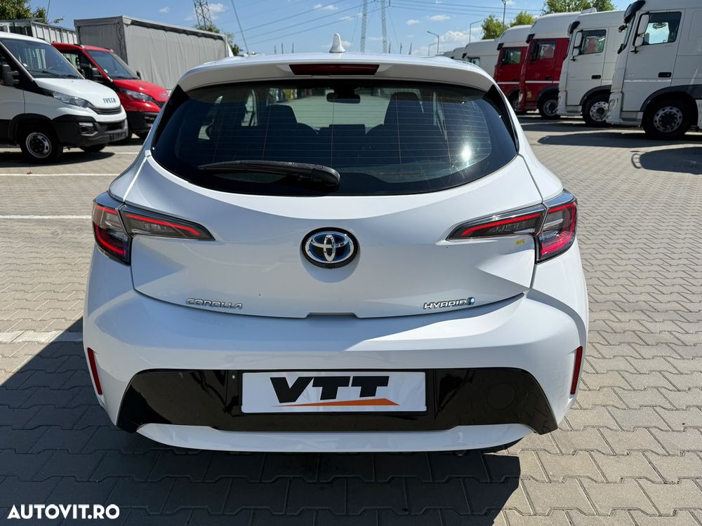 Toyota Corolla - 8