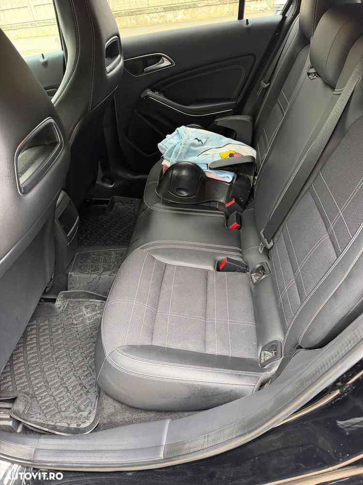 Mercedes-Benz A 180 - 9