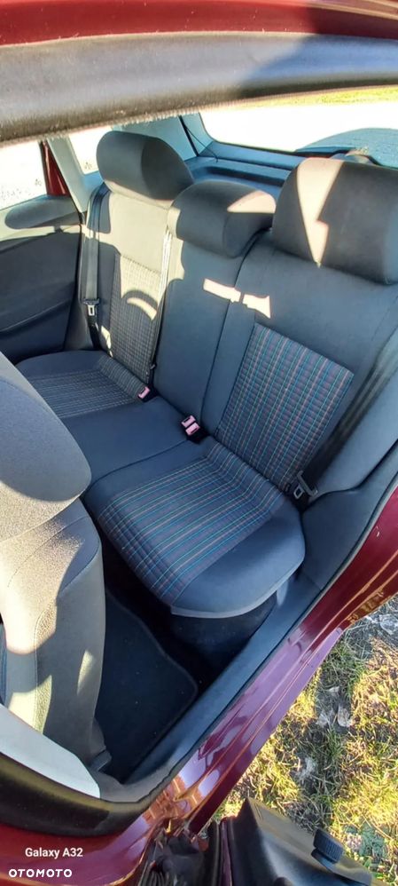 Volkswagen Polo - 18