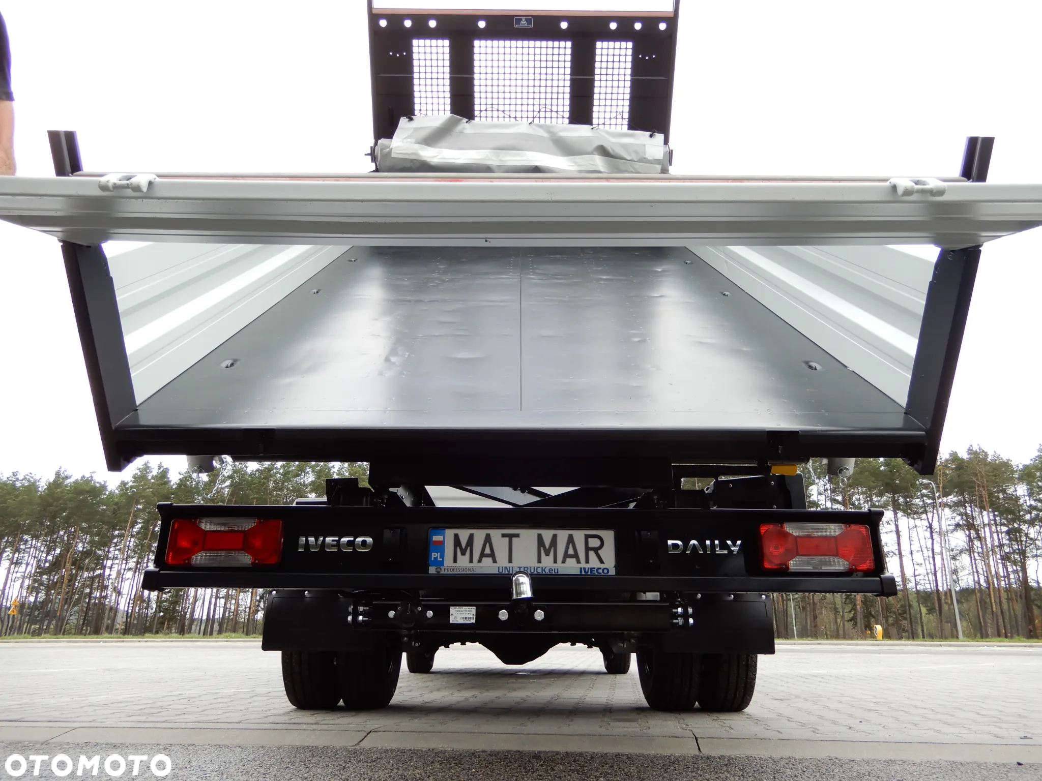 Iveco DAILY 50C18 Wywrotka Kiper Wywrot x 3 Renomowanej Firmy SCATTOLINI 3.62 CM HAK 3500 Kg 30 Tys Km Przeb Stan Jak Nowy OKAZJA - 27