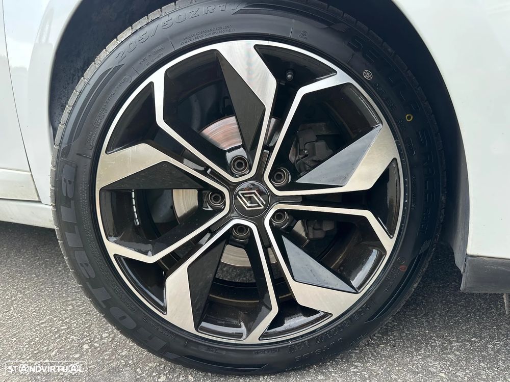 Renault Mégane Sport Tourer dCi 110 FAP EDC BOSE Edition - 3