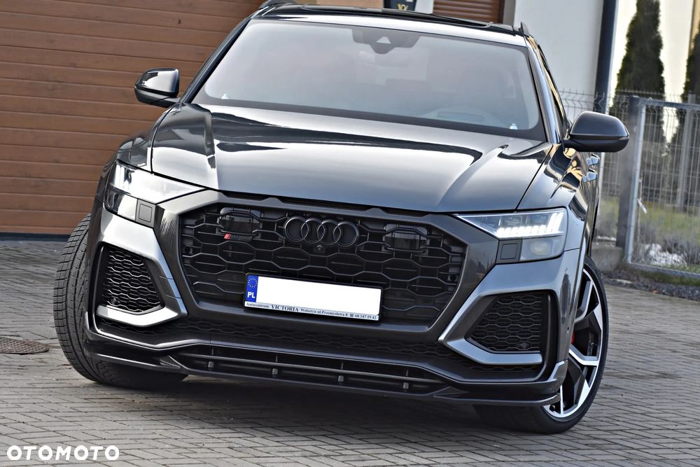 Audi RS Q8 - 10
