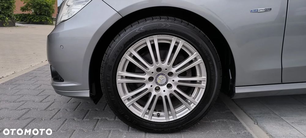 Mercedes-Benz Klasa E 200 Kompressor Automatik Elegance - 36