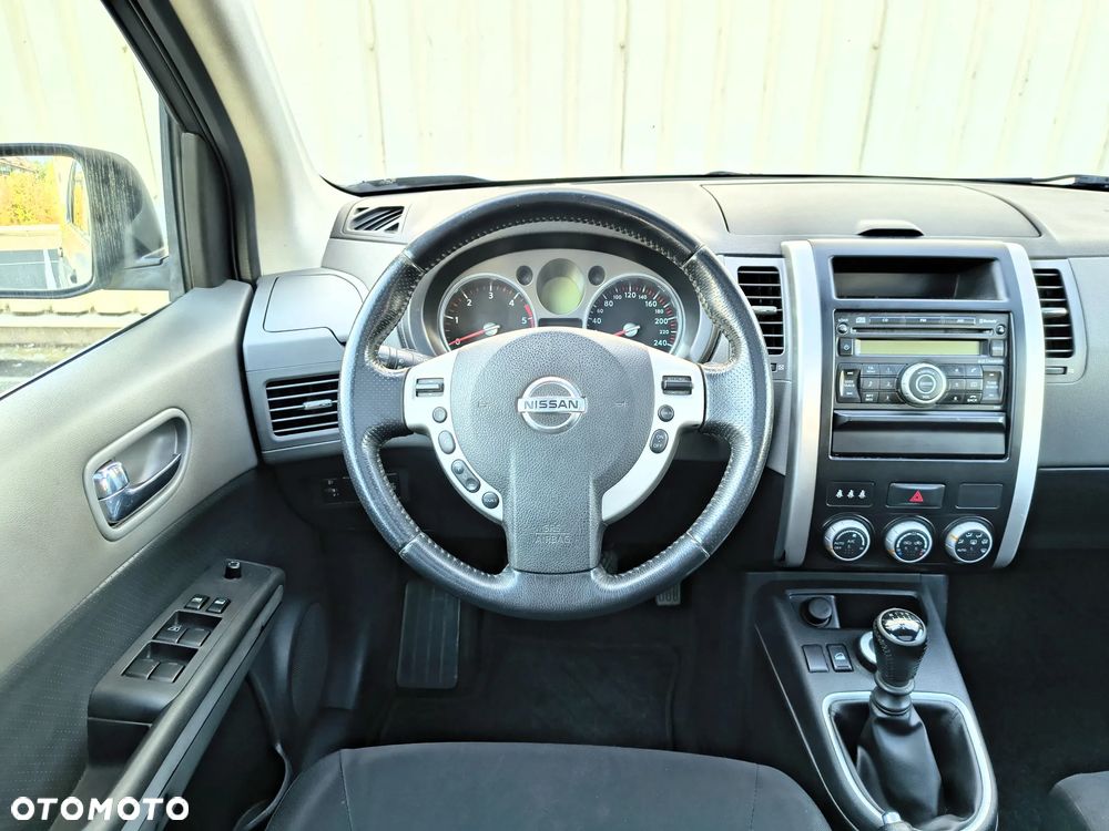Nissan X-Trail 2.0 dCi SE - 17