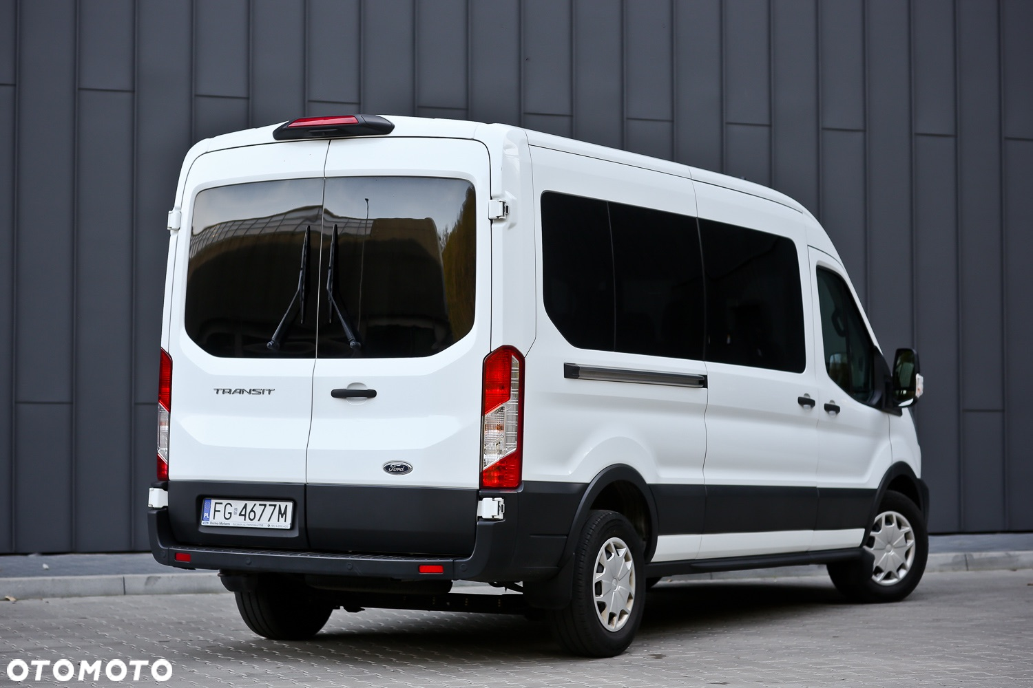 Ford Transit - 12