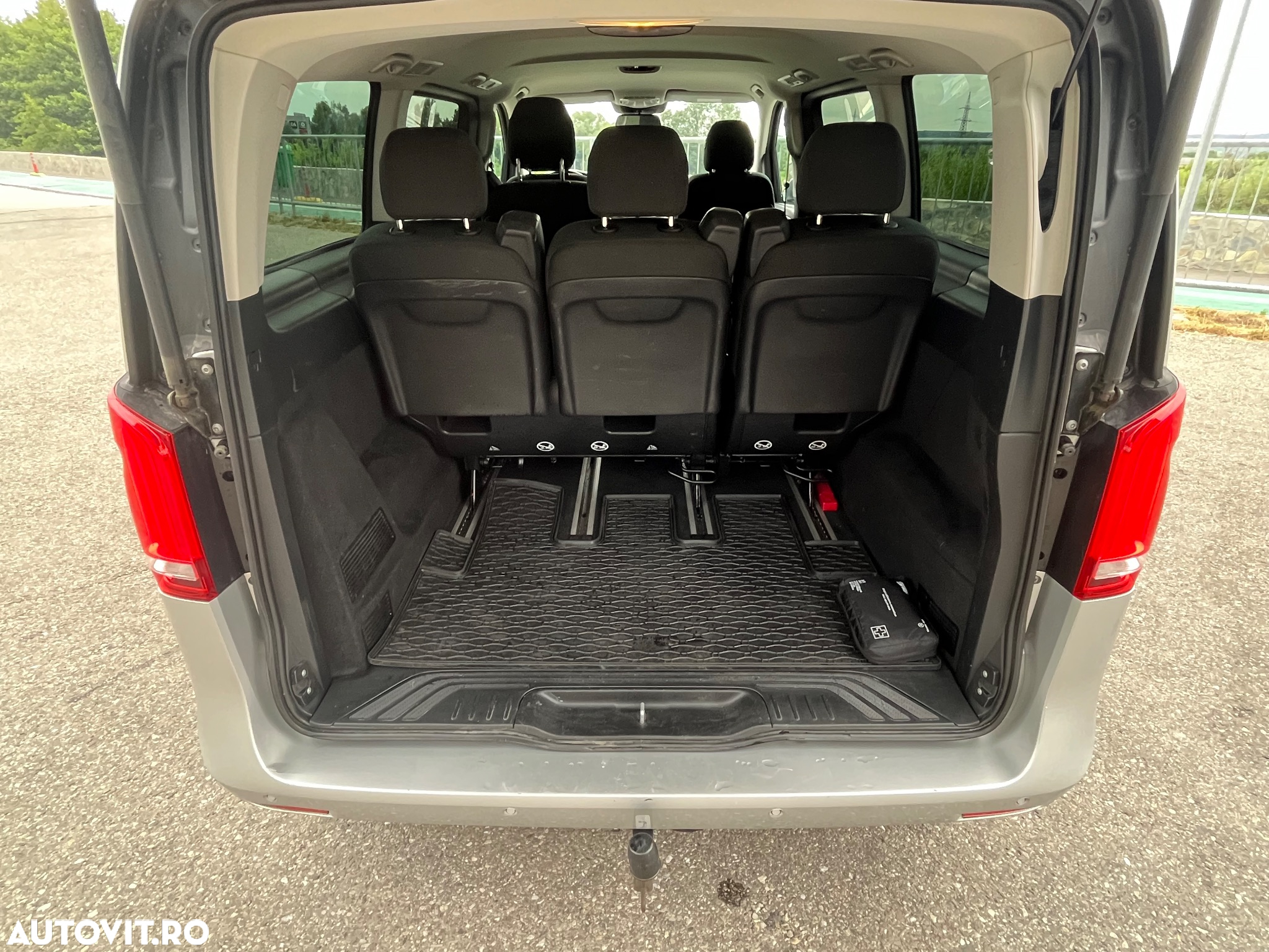 Mercedes-Benz V 220 d Combi Lung 163 CP RWD 9AT Avantgarde - 8