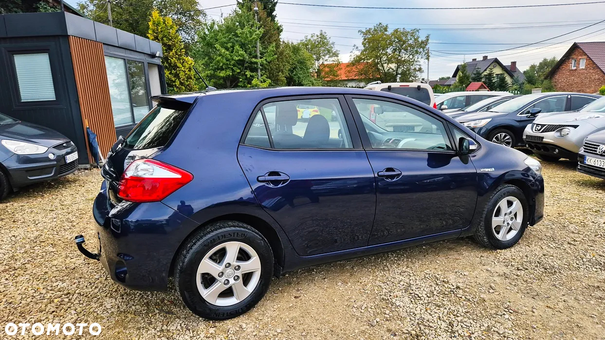 Toyota Auris 1.8 HSD Luna - 14