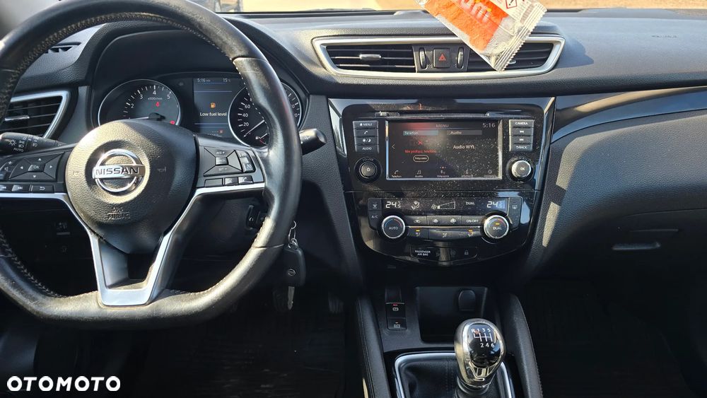 Nissan Qashqai 1.3 DIG-T Visia - 9