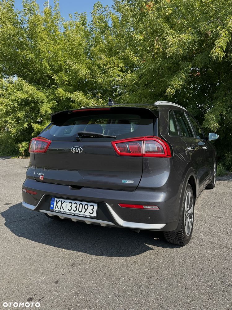 Kia Niro 1.6 GDI Hybrid L - 10