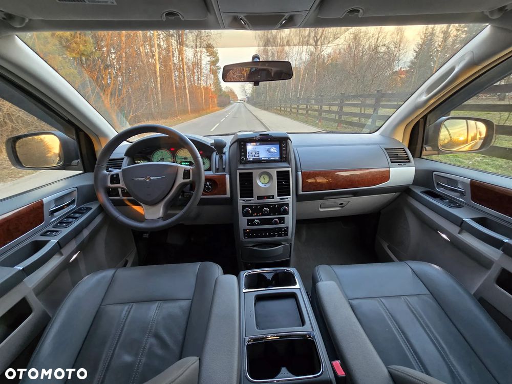 Chrysler Grand Voyager - 6