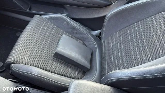 Volkswagen Scirocco 2.0 TDI DSG - 28