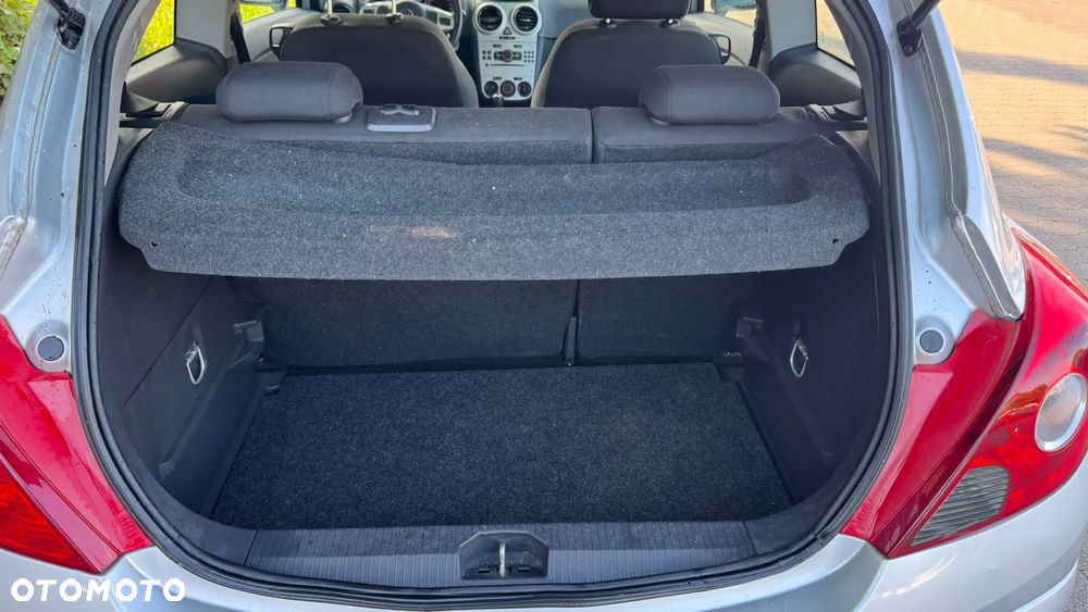 Opel Corsa 1.0 12V Essentia - 5