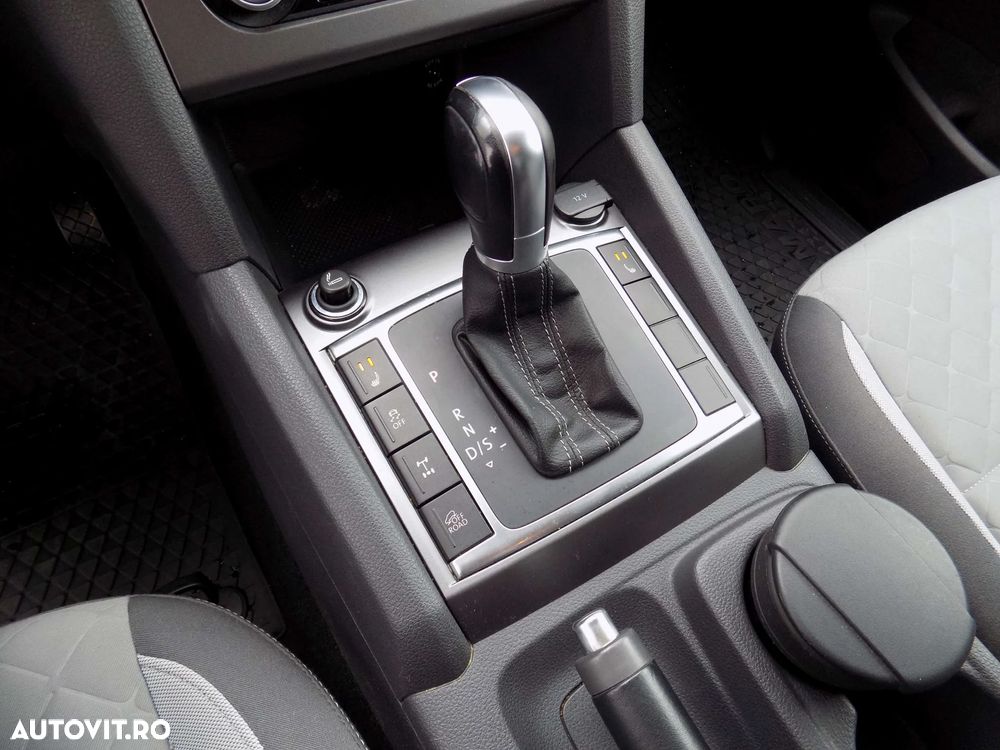 Volkswagen Amarok 2.0 BiTDI Autm. Atacama - 23