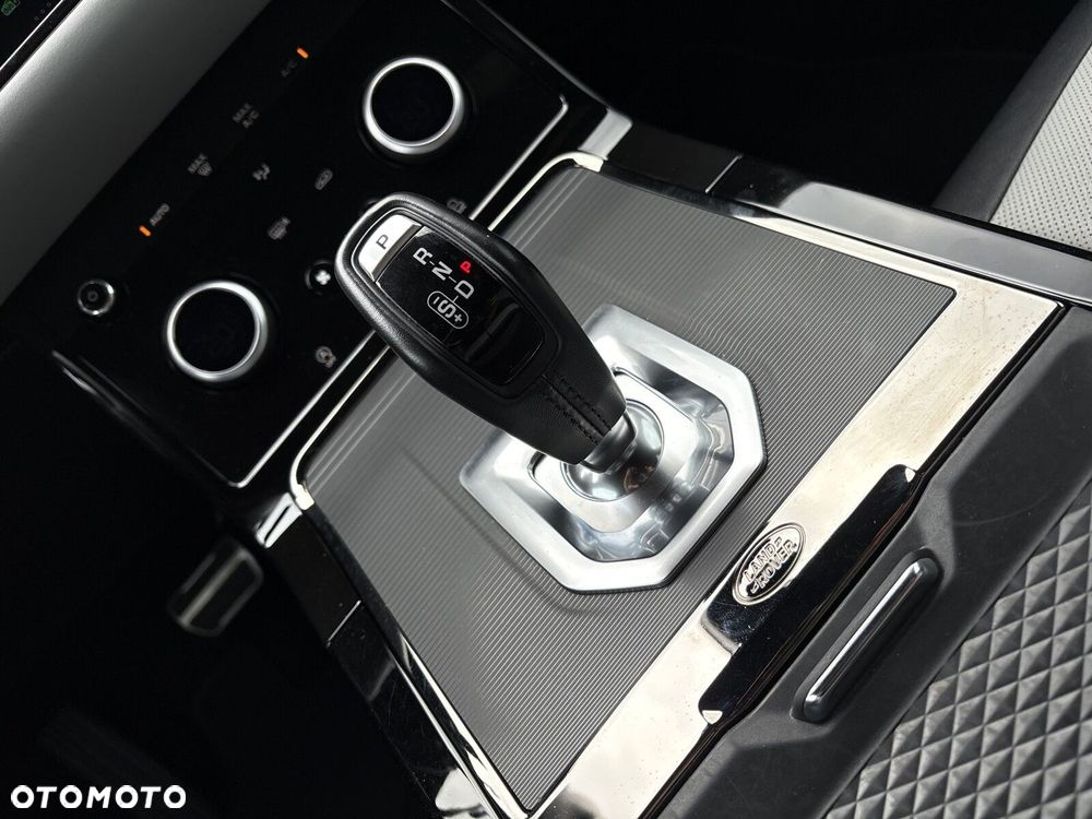 Land Rover Range Rover Evoque 2.0 D200 mHEV R-Dynamic SE - 17