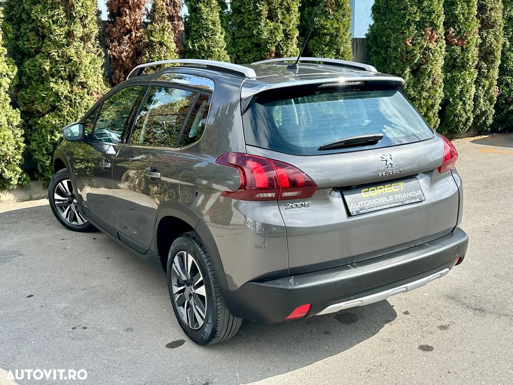Peugeot 2008 - 6