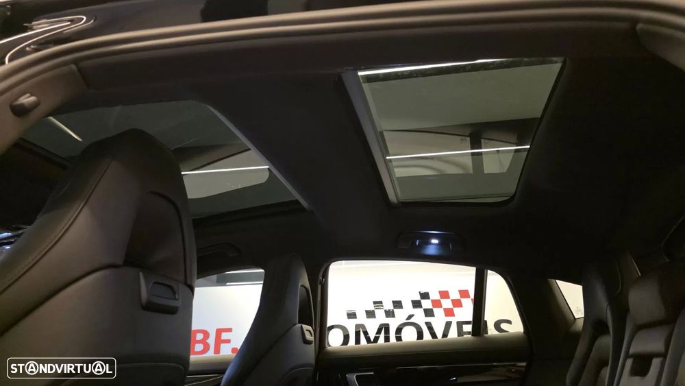 Porsche Panamera 4 E-Hybrid - 46