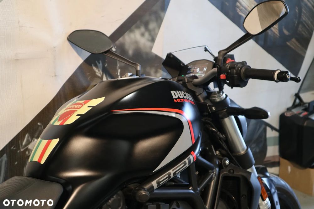 Ducati Monster - 16