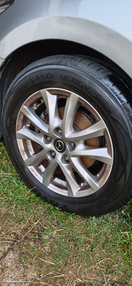 Mazda 3 Hatchback 1.5 Sky-G Evolve HS - 7