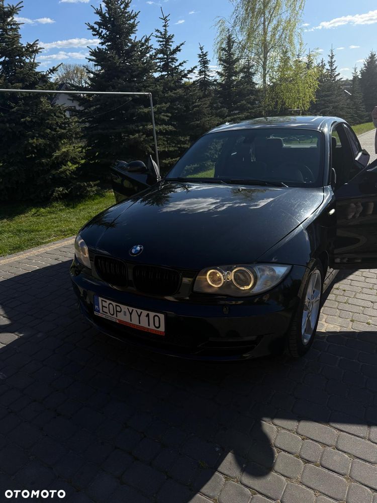 BMW Seria 1 120d Edition Sport - 15