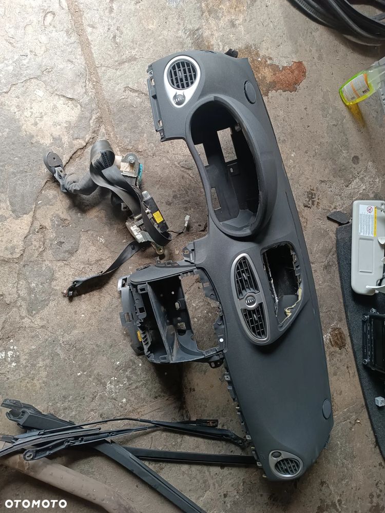 RENAULT CLIO III 2006R KONSOLA DESKA ROZDZIELCZA PASY BEZPIECZENSTWA - 1