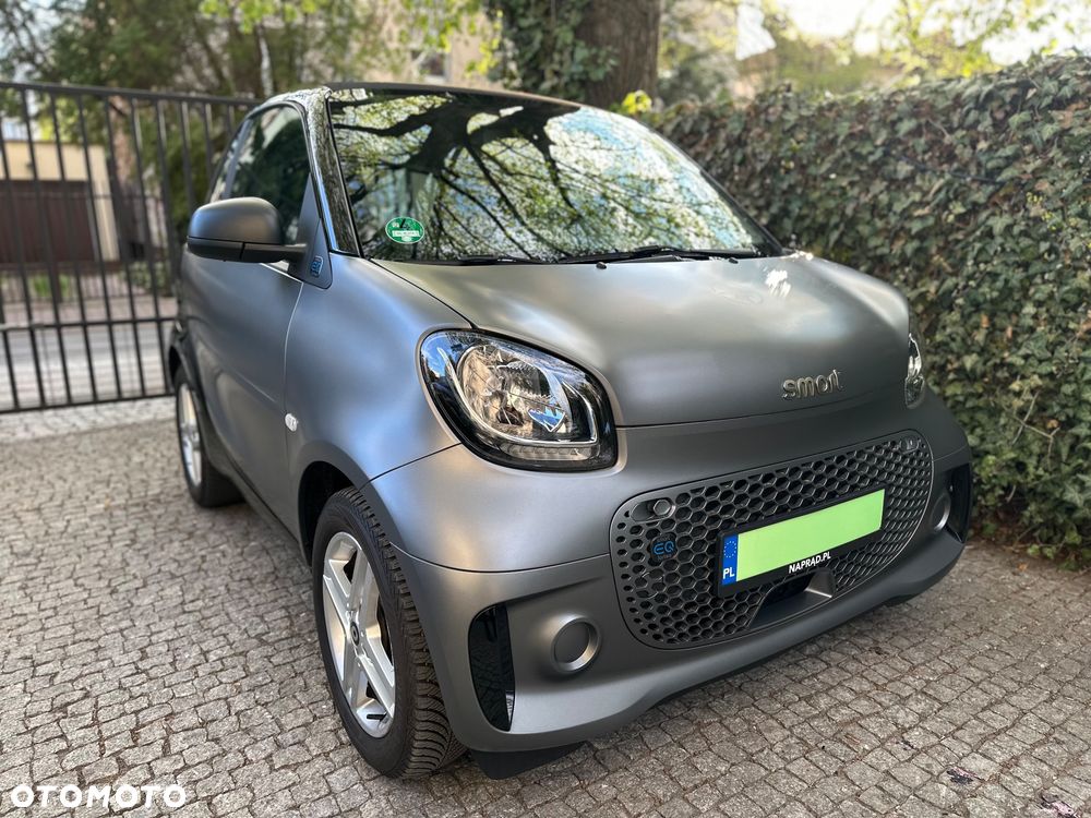 Smart Fortwo EQ - 10