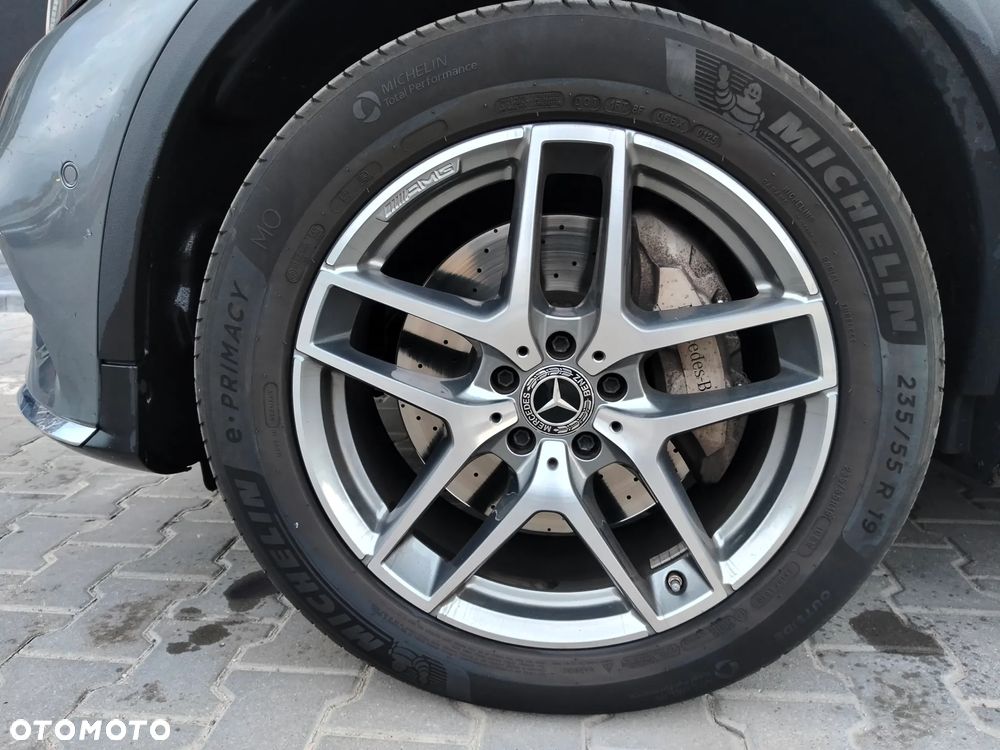 Mercedes-Benz GLC - 13