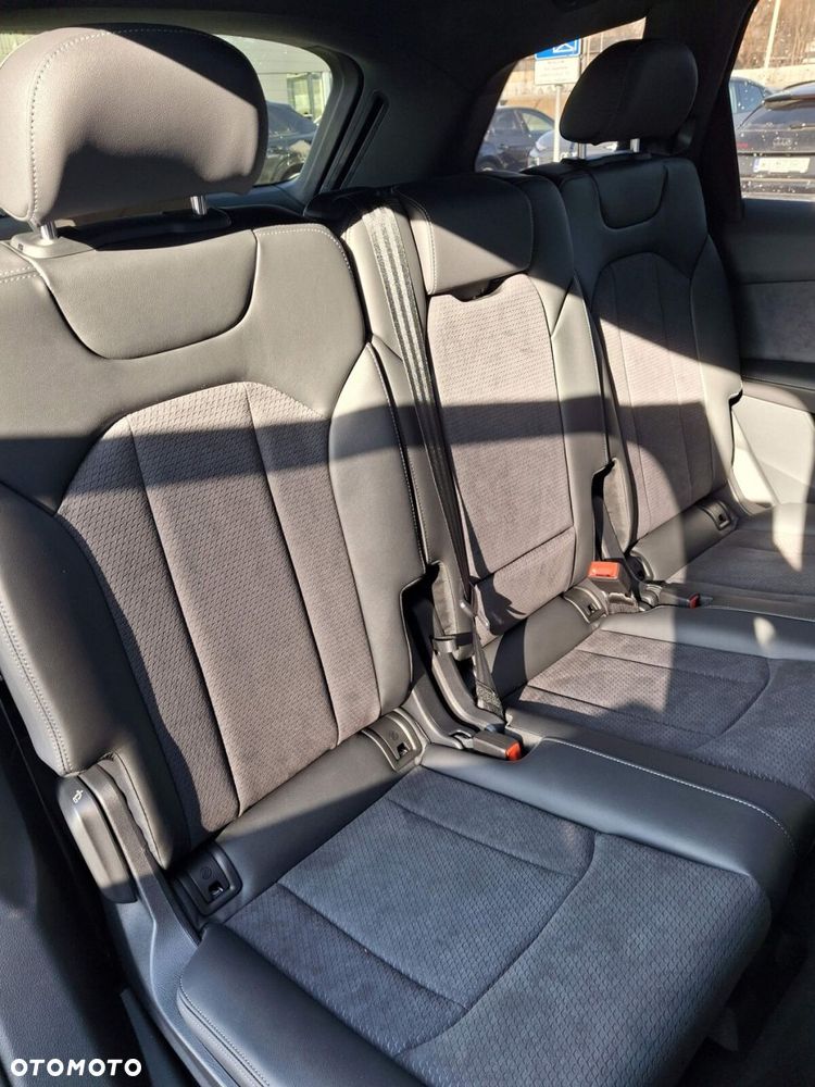 Audi Q7 - 18
