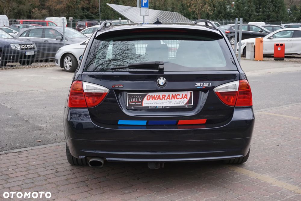 BMW Seria 3 318i Edition Sport - 4