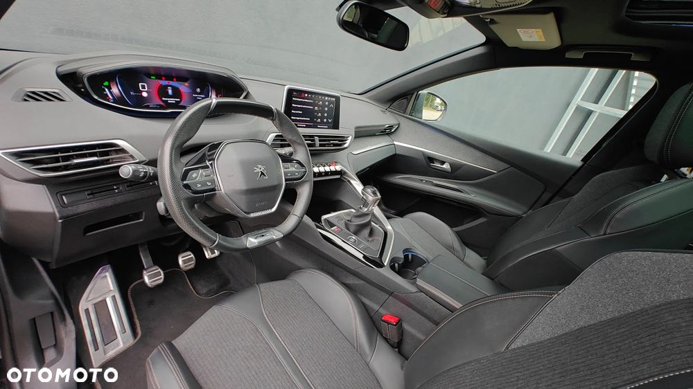 Peugeot 3008 1.5 BlueHDi GT S&S - 33