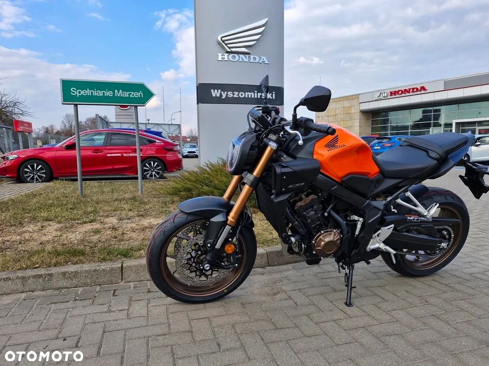 Honda CB - 3