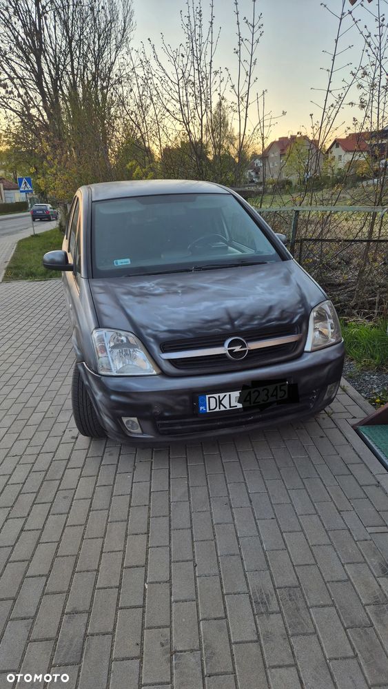 Opel Meriva 1.7 CDTI Cosmo - 1